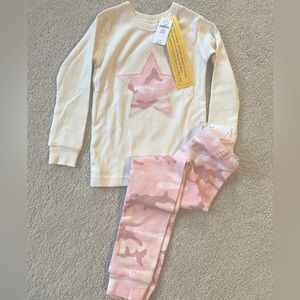 Gap Kids Pink Camo Pajamas Set - 3T